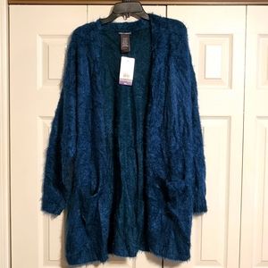 NWT Chelsea & Theodore sweater